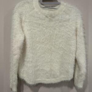 Girls eyelash sweater, brand Tucker- Tate size 10-12 L